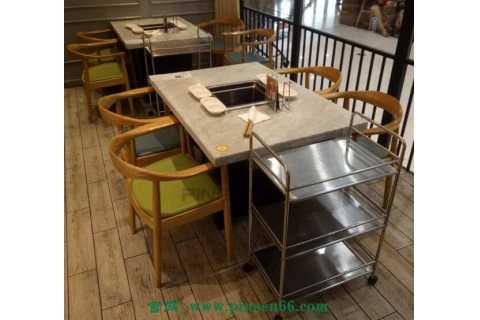 現(xiàn)在板式和實木家具資料有差異？