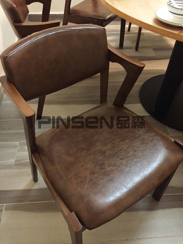 享家主題餐桌卡座