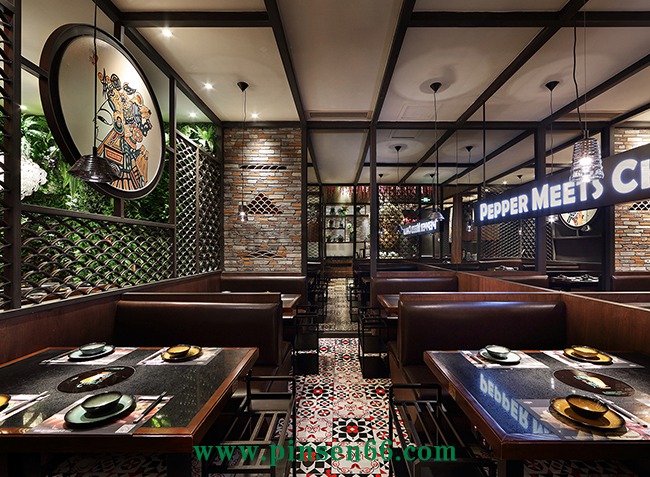 花椒遇見(jiàn)辣椒火鍋店餐桌椅卡座