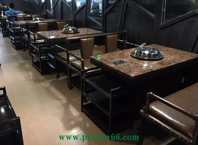 餐飲桌椅 領(lǐng)海海鮮蒸汽火鍋?zhàn)酪谓M合圖片