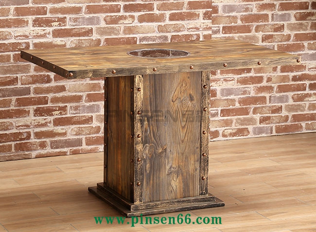 主題餐廳火鍋桌椅 復(fù)古工業(yè)風(fēng)碳化實木燒烤桌子 電磁爐烤涮一體